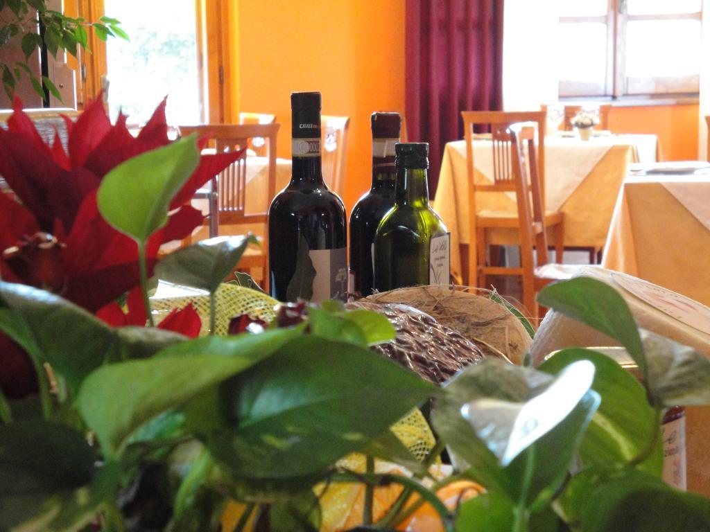 Agriturismo Le Valli Hotel Acuto ภายนอก รูปภาพ